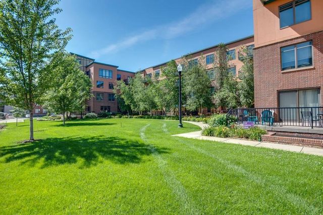 1070 Grandview Court NE 415, Columbia Heights, MN 55421