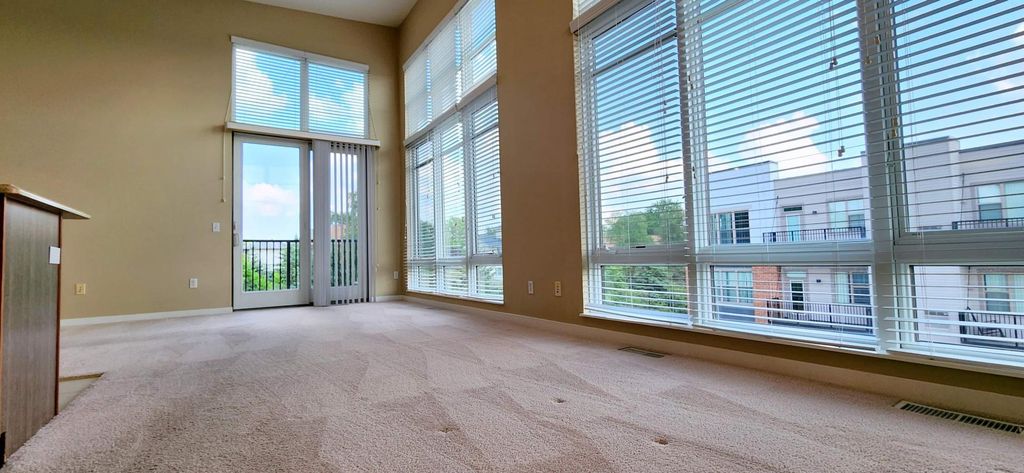 1070 Grandview Court NE 415, Columbia Heights, MN 55421 — photo 2