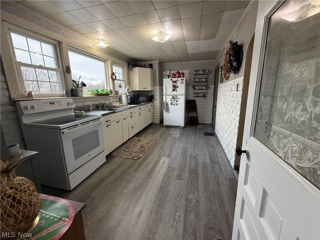 102 High Street, Bloomingdale, OH 43910