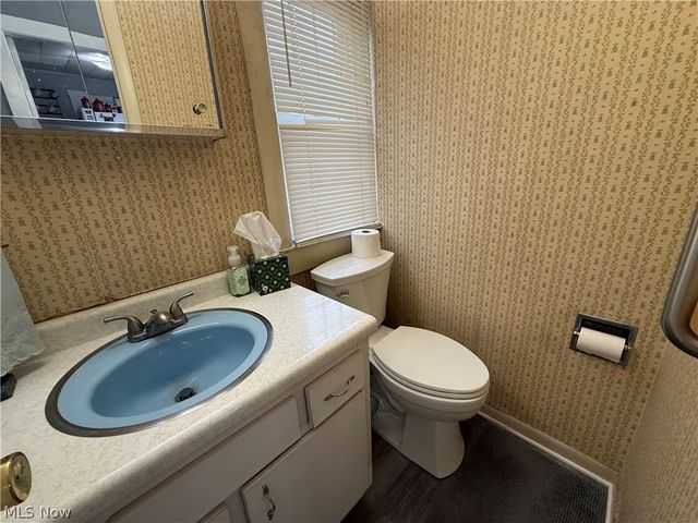 102 High Street, Bloomingdale, OH 43910