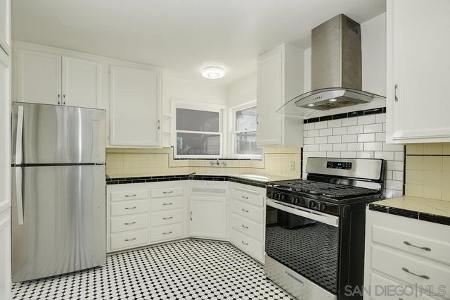 4518 52nd Street, San Diego, CA 92115