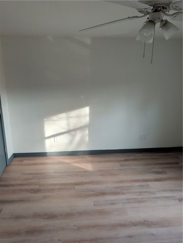 2619 Quality Lane 216, Fayetteville, AR 72703