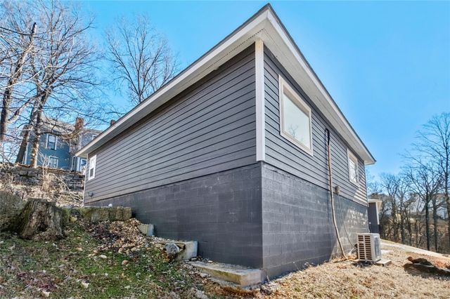 5 Fuller, Unit A & B Street, Eureka Springs, AR 72632