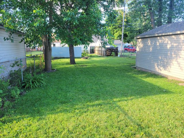 24127 Lehigh Street, Dearborn Heights City, MI 48125