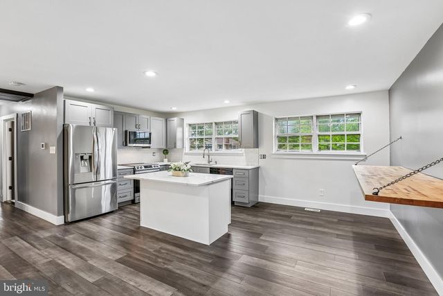 43 SCOTT ST, Hanover, PA 17331
