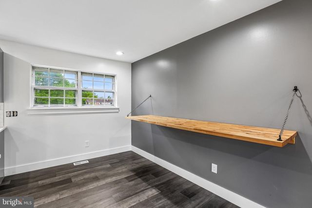 43 SCOTT ST, Hanover, PA 17331