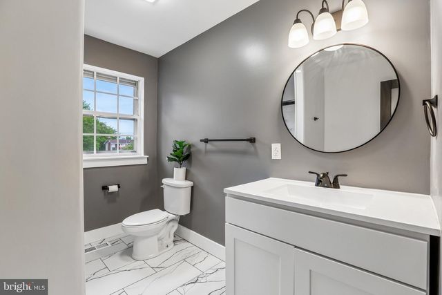 43 SCOTT ST, Hanover, PA 17331