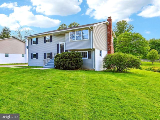 43 SCOTT ST, Hanover, PA 17331
