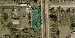 2901 56th ST W, Lehigh Acres, FL 33971