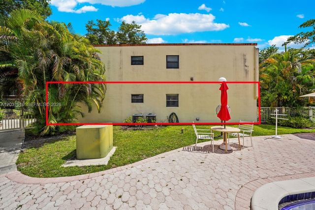 301 N Pine Island Rd 165, Plantation, FL 33324