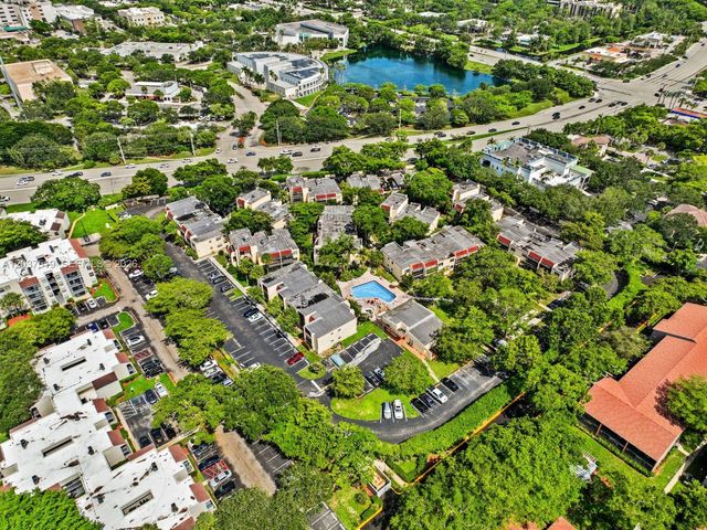 301 N Pine Island Rd 165, Plantation, FL 33324
