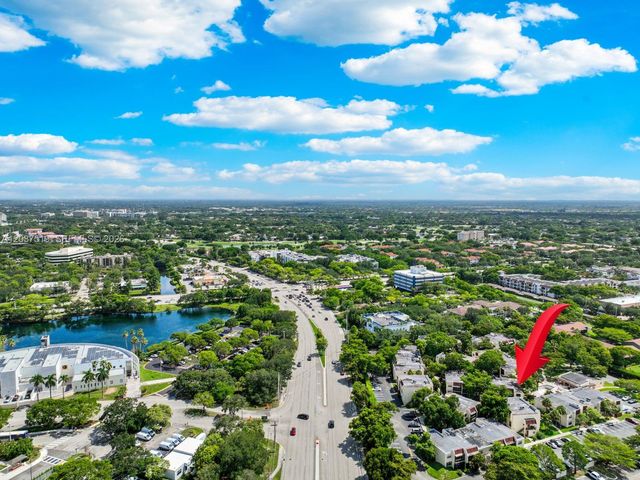 301 N Pine Island Rd 165, Plantation, FL 33324