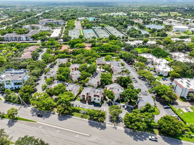 301 N Pine Island Rd 165, Plantation, FL 33324