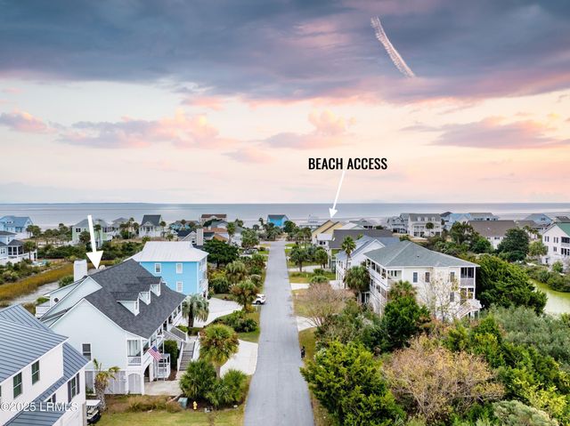 12 Sand Dollar Court, Harbor Island, SC 29920