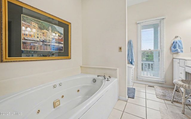 12 Sand Dollar Court, Harbor Island, SC 29920