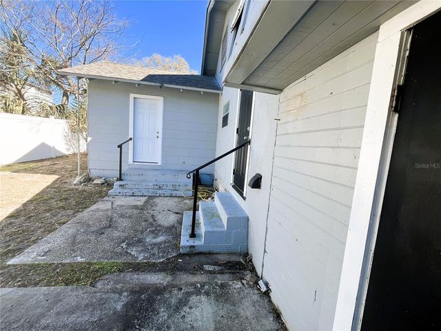 318 HOBART AVENUE, Daytona Beach, FL 32114