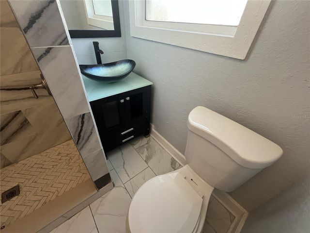 318 HOBART AVENUE, Daytona Beach, FL 32114