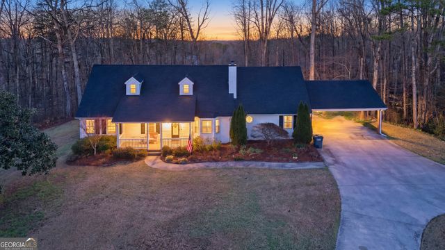 81 McMurray Circle, Toccoa, GA 30577