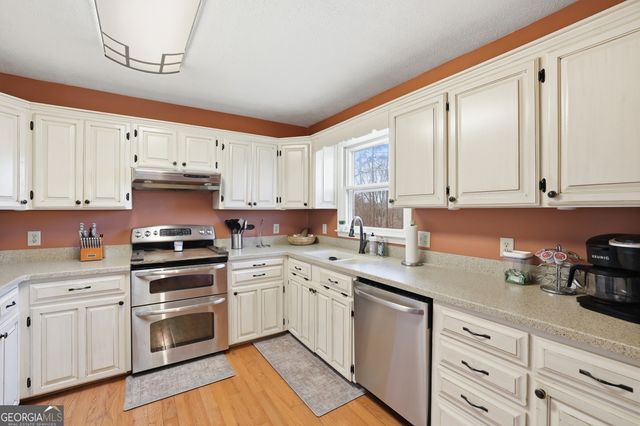 81 McMurray Circle, Toccoa, GA 30577