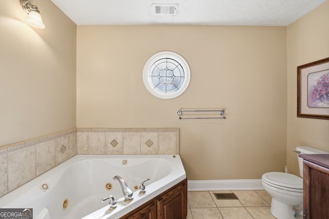 81 McMurray Circle, Toccoa, GA 30577