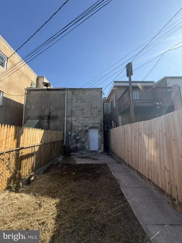 2216 ORLEANS ST, Baltimore, MD 21231