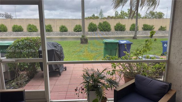 9925 NW 57th Manor, Coral Springs, FL 33076
