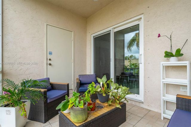 9925 NW 57th Manor, Coral Springs, FL 33076
