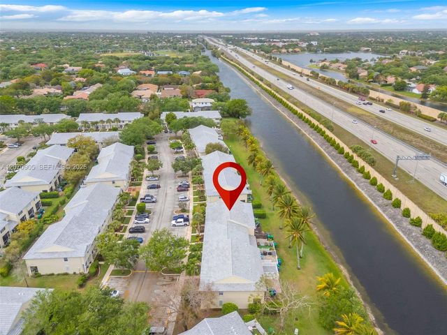 9925 NW 57th Manor, Coral Springs, FL 33076