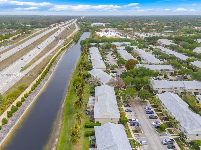 9925 NW 57th Manor, Coral Springs, FL 33076