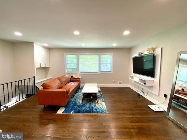 11410 SOWARD DR, Kensington, MD 20895