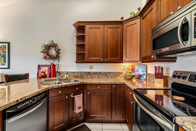 42501 Virginia Avenue, Palm Desert, CA 92211