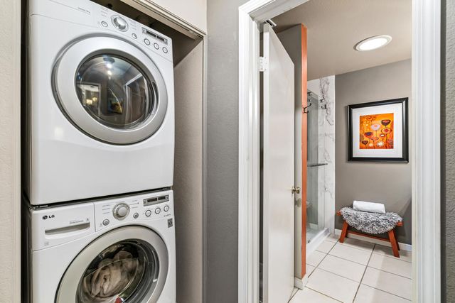 42501 Virginia Avenue, Palm Desert, CA 92211