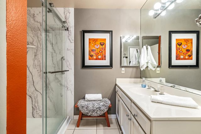 42501 Virginia Avenue, Palm Desert, CA 92211