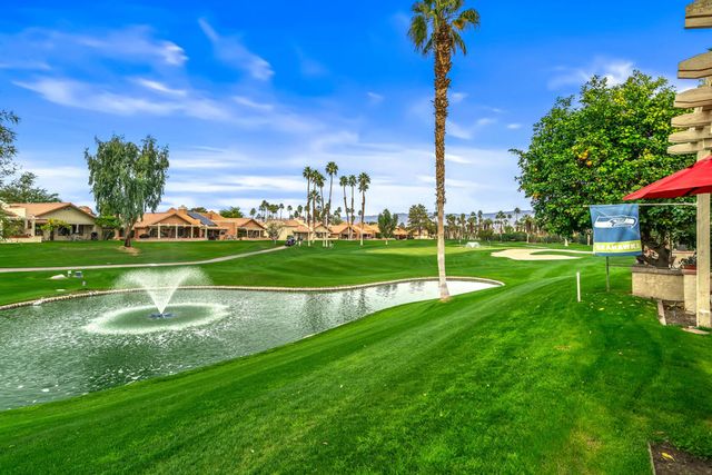 42501 Virginia Avenue, Palm Desert, CA 92211