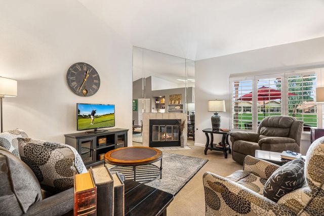 42501 Virginia Avenue, Palm Desert, CA 92211