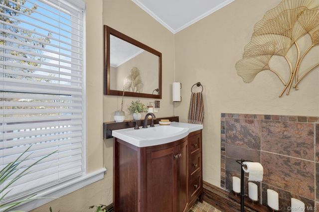 5 Anderson Road, Gardiner, NY 12525