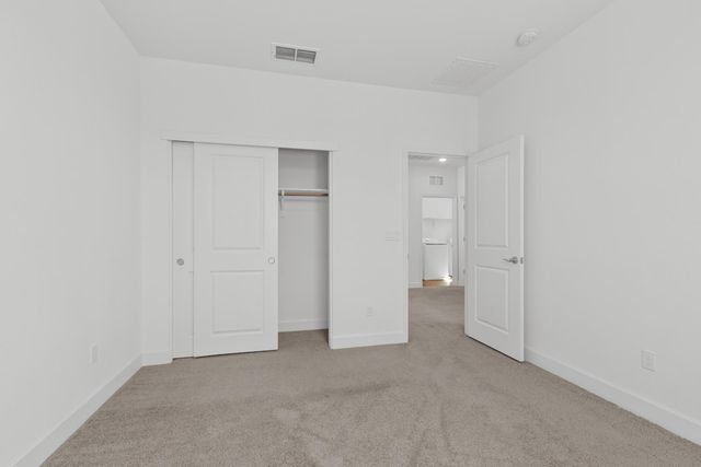 8032 Oxbow Landing Loop, Roseville, CA 95747