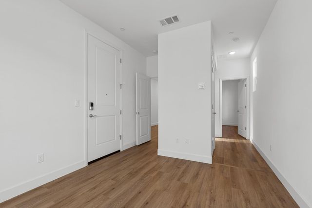 8032 Oxbow Landing Loop, Roseville, CA 95747