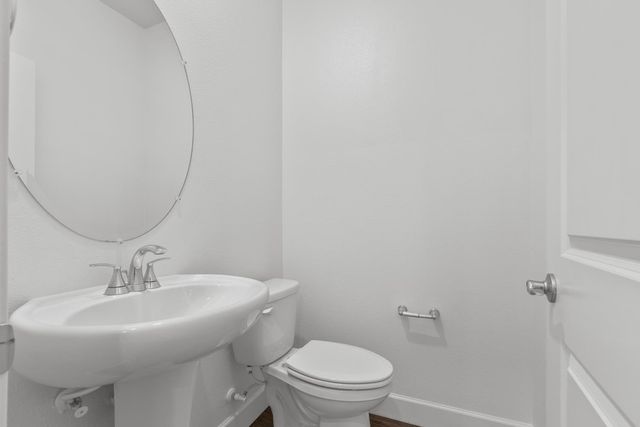 8032 Oxbow Landing Loop, Roseville, CA 95747