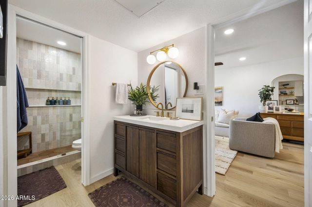 7350 N Vía Paseo Del Sur -- R105, Scottsdale, AZ 85258