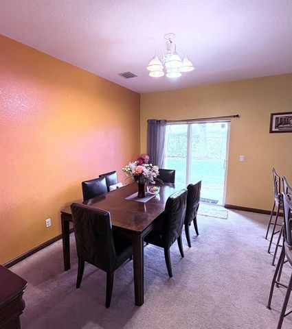 203 S Santa Catalina Circle 203, North Lauderdale, FL 33068