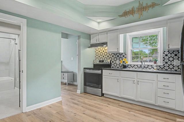1700 Greenbush Street, Lafayette, IN 47904