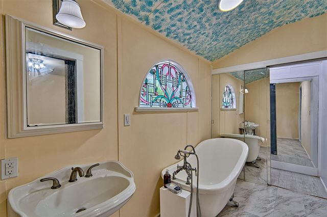 25415 NE STATE ROAD 26, Melrose, FL 32666