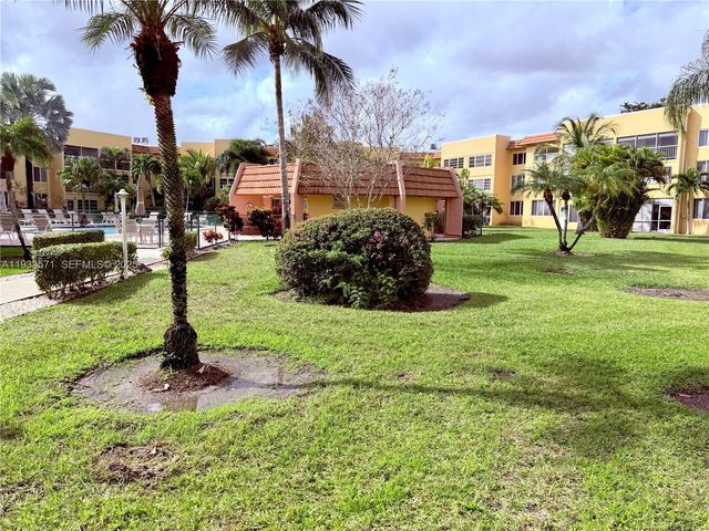 6700 Royal Palm Blvd 107D, Margate, FL 33063