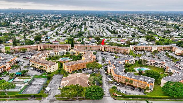 6700 Royal Palm Blvd 107D, Margate, FL 33063