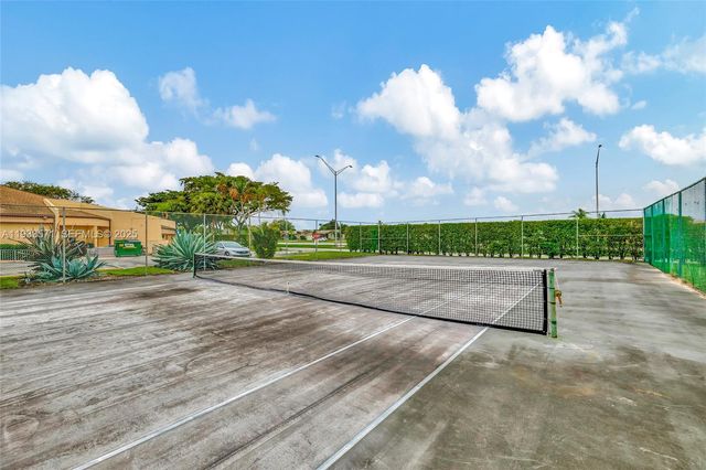 6700 Royal Palm Blvd 107D, Margate, FL 33063