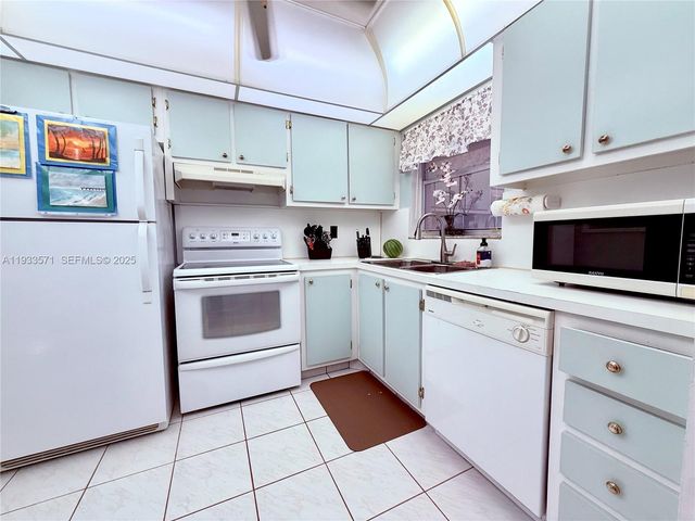 6700 Royal Palm Blvd 107D, Margate, FL 33063