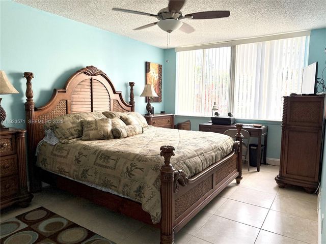 6700 Royal Palm Blvd 107D, Margate, FL 33063