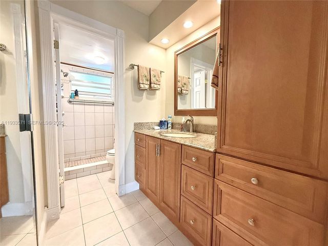 6700 Royal Palm Blvd 107D, Margate, FL 33063