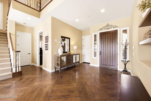 5068 Shady Trail Street, Simi Valley, CA 93063